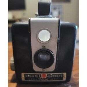 Vintage Kodak Brownie Hawkeye Camera Flash Model
